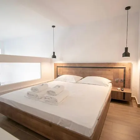 Apartment Antigonidon Loft